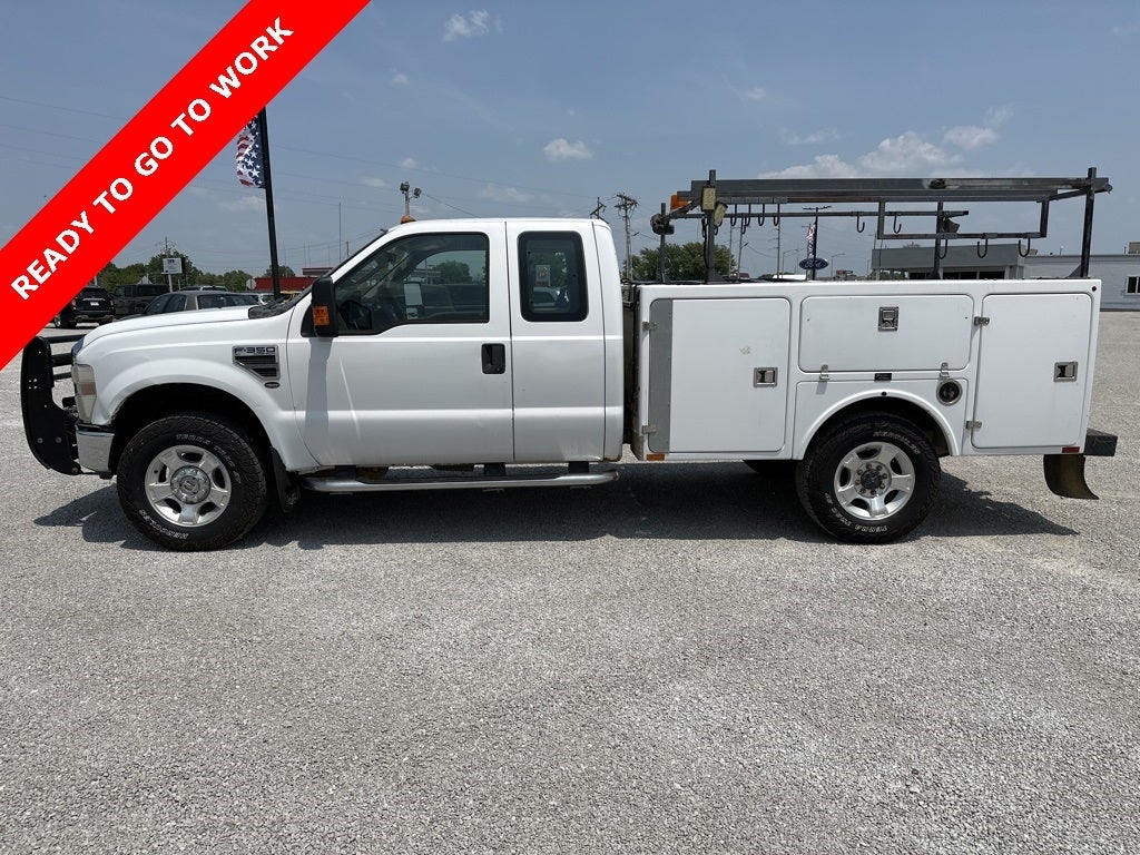 Used 2008 Ford F-350 Super Duty Chassis Cab XLT with VIN 1FDSX35Y68EB34087 for sale in El Dorado Springs, MO