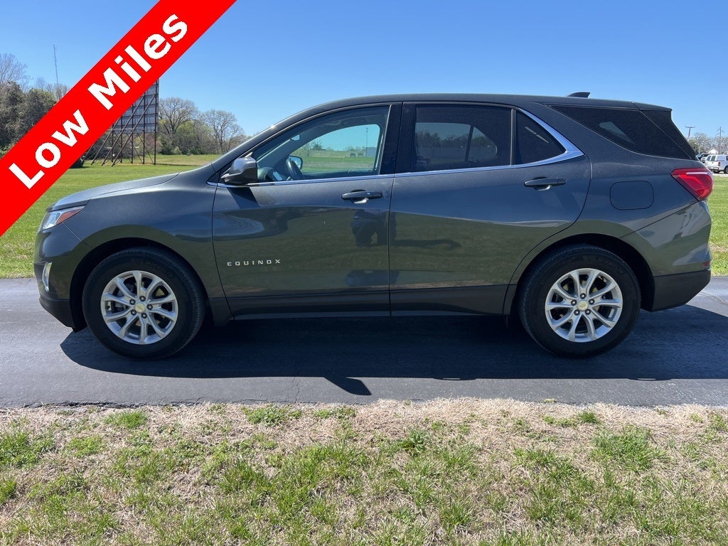 Used 2020 Chevrolet Equinox LT with VIN 3GNAXKEV3LL257944 for sale in Kansas City